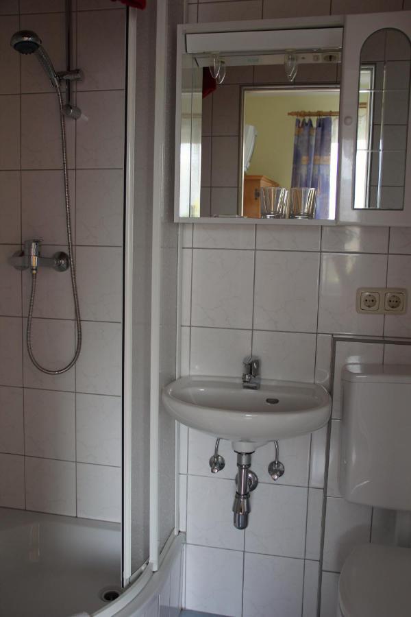 Gasthof-Pension Reidnwirt Baldramsdorf Oda fotoğraf